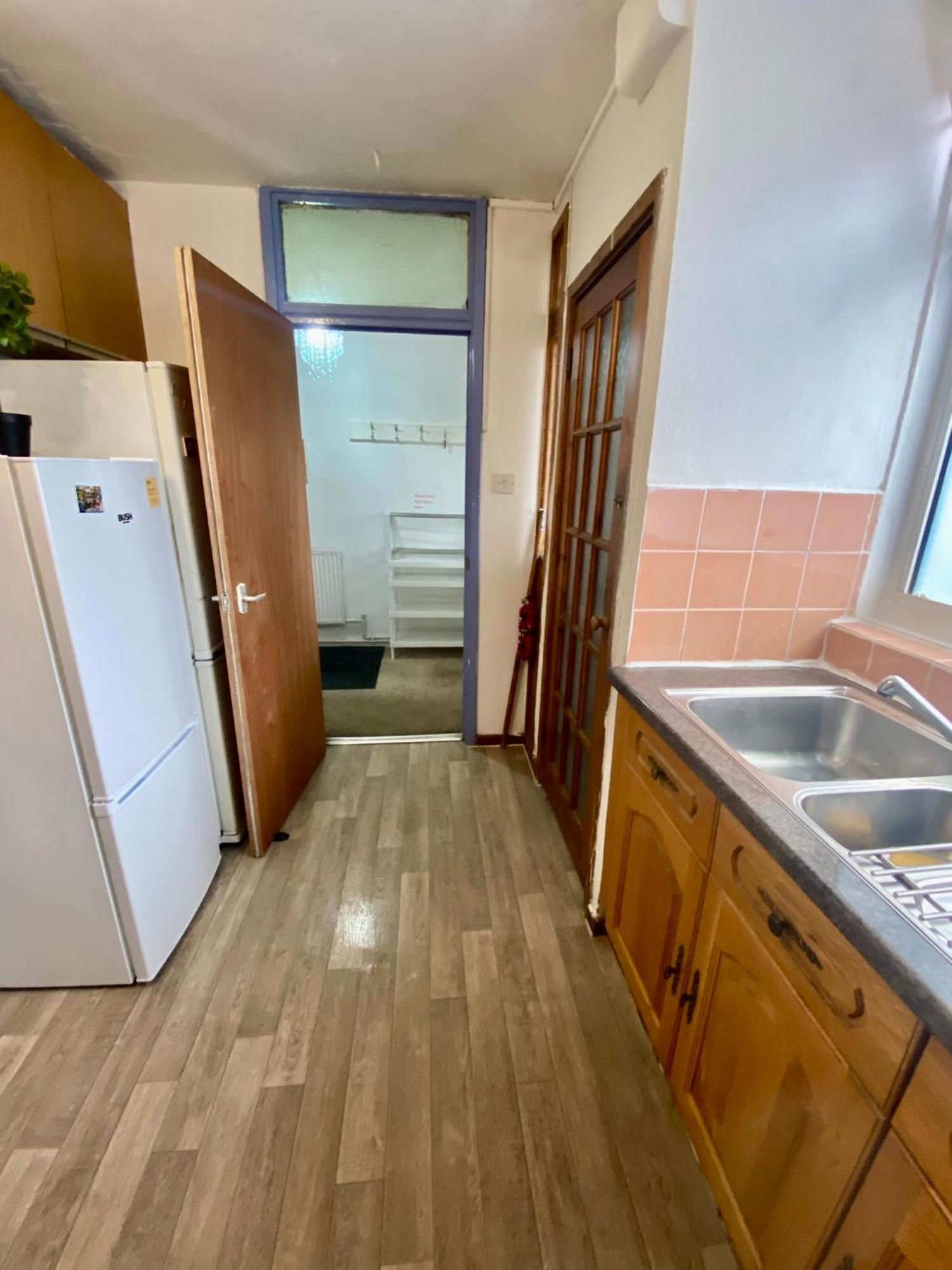 Cosy 3 Bed Apt, Old Truman Brewery! Brick Lane, London, E1 Eksteriør bilde
